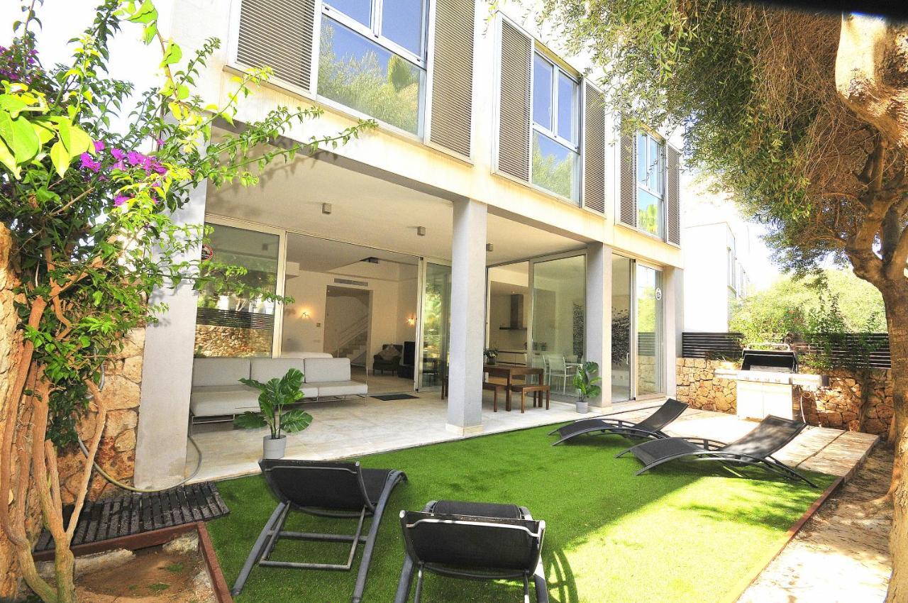 Colonia Sea Villa *